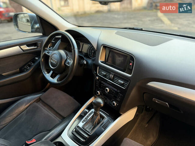 Серый Ауди Ку 5, объемом двигателя 2 л и пробегом 239 тыс. км за 17799 $, фото 84 на Automoto.ua