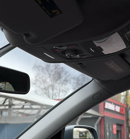 Серый Ауди Ку 5, объемом двигателя 1.98 л и пробегом 223 тыс. км за 12700 $, фото 41 на Automoto.ua