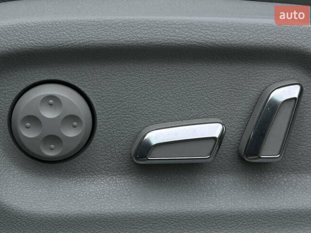 Ауді Ку 5 2013 у Львові на Automoto.ua Сірий Ауді Ку 5, об'ємом двигуна 1.98 л та пробігом 187 тис. км за 17300 $, фото 19 на Automoto.ua