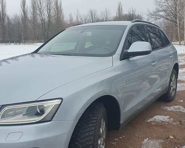 Серый Ауди Ку 5, объемом двигателя 1.97 л и пробегом 260 тыс. км за 17000 $, фото 9 на Automoto.ua