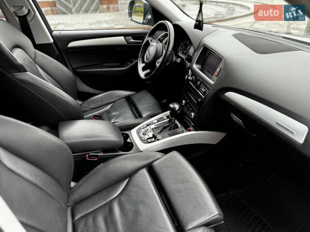 Серый Ауди Ку 5, объемом двигателя 1.98 л и пробегом 144 тыс. км за 16900 $, фото 41 на Automoto.ua