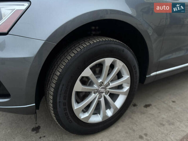 Сірий Ауді Ку 5, об'ємом двигуна 2 л та пробігом 175 тис. км за 15000 $, фото 15 на Automoto.ua