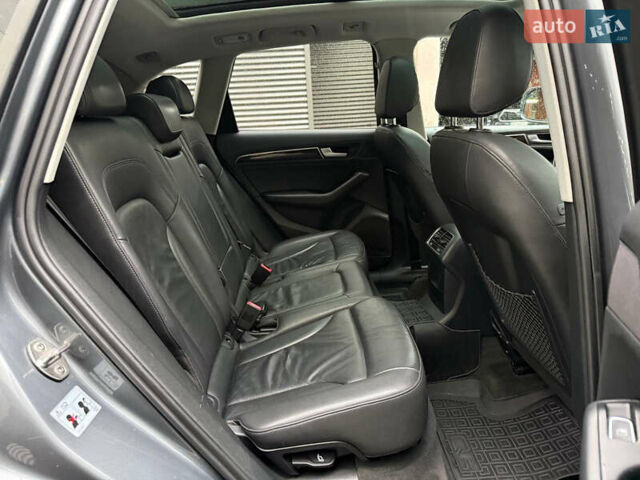 Серый Ауди Ку 5, объемом двигателя 2 л и пробегом 252 тыс. км за 13250 $, фото 8 на Automoto.ua