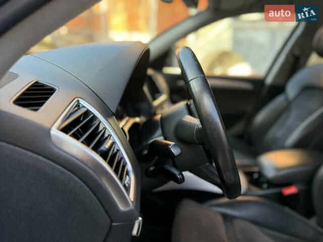 Серый Ауди Ку 5, объемом двигателя 1.97 л и пробегом 239 тыс. км за 17999 $, фото 77 на Automoto.ua