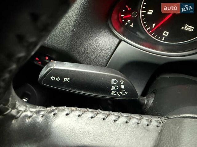 Серый Ауди Ку 5, объемом двигателя 2 л и пробегом 252 тыс. км за 13250 $, фото 19 на Automoto.ua