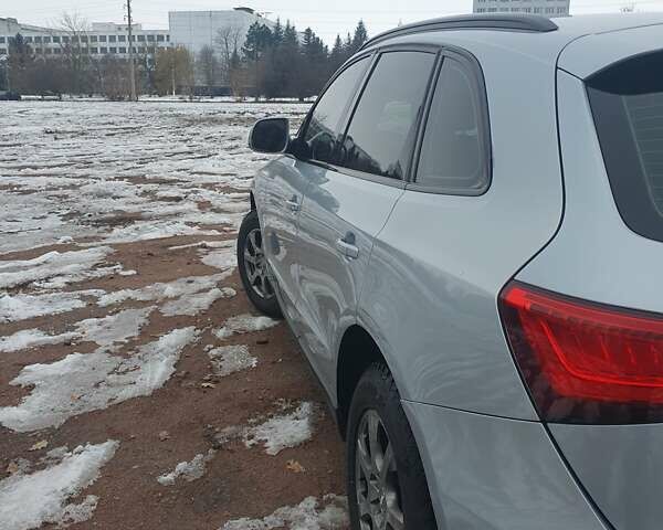 Серый Ауди Ку 5, объемом двигателя 1.97 л и пробегом 260 тыс. км за 17000 $, фото 7 на Automoto.ua