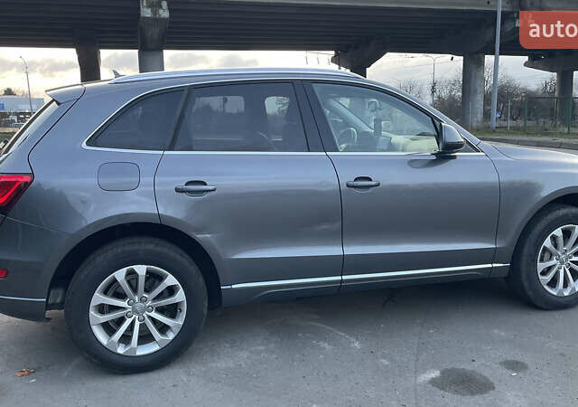 Сірий Ауді Ку 5, об'ємом двигуна 2 л та пробігом 213 тис. км за 13100 $, фото 4 на Automoto.ua