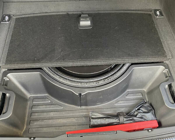 Серый Ауди Ку 5, объемом двигателя 3 л и пробегом 298 тыс. км за 16900 $, фото 24 на Automoto.ua