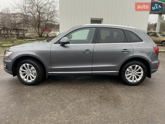 Серый Ауди Ку 5, объемом двигателя 1.98 л и пробегом 225 тыс. км за 15000 $, фото 12 на Automoto.ua
