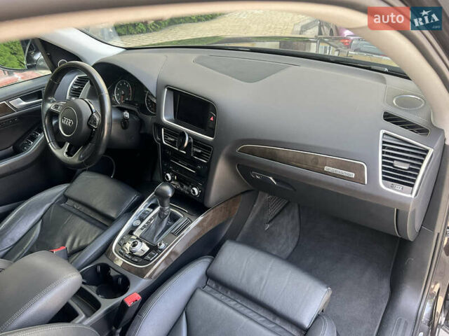 Сірий Ауді Ку 5, об'ємом двигуна 1.98 л та пробігом 202 тис. км за 16799 $, фото 33 на Automoto.ua