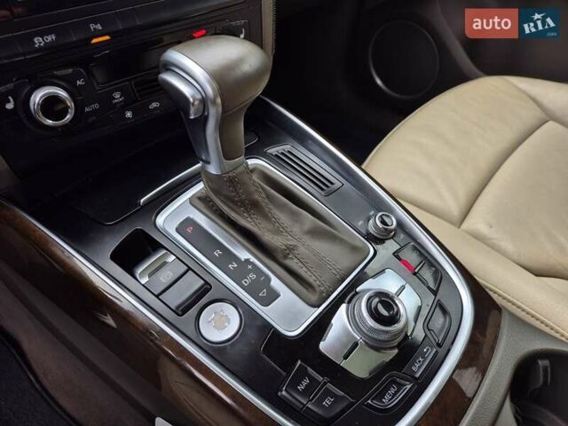 Сірий Ауді Ку 5, об'ємом двигуна 2 л та пробігом 190 тис. км за 14999 $, фото 9 на Automoto.ua