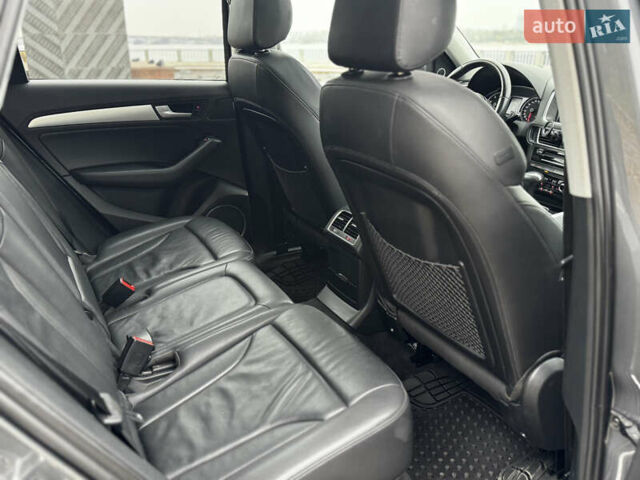 Серый Ауди Ку 5, объемом двигателя 1.98 л и пробегом 144 тыс. км за 16900 $, фото 50 на Automoto.ua