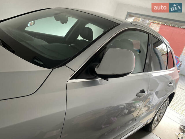 Серый Ауди Ку 5, объемом двигателя 2 л и пробегом 140 тыс. км за 12500 $, фото 43 на Automoto.ua