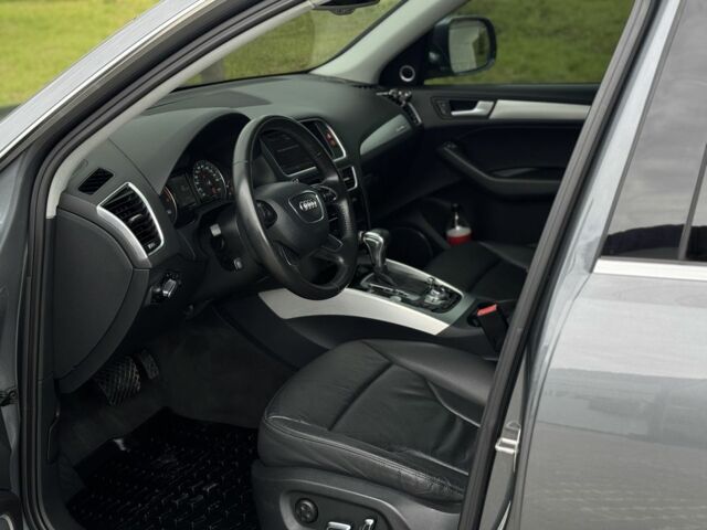 Сірий Ауді Ку 5, об'ємом двигуна 2 л та пробігом 190 тис. км за 14800 $, фото 7 на Automoto.ua