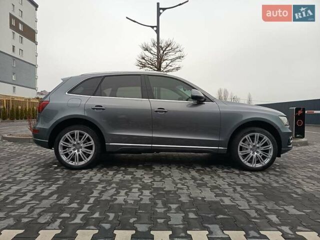 Сірий Ауді Ку 5, об'ємом двигуна 2 л та пробігом 260 тис. км за 13999 $, фото 11 на Automoto.ua