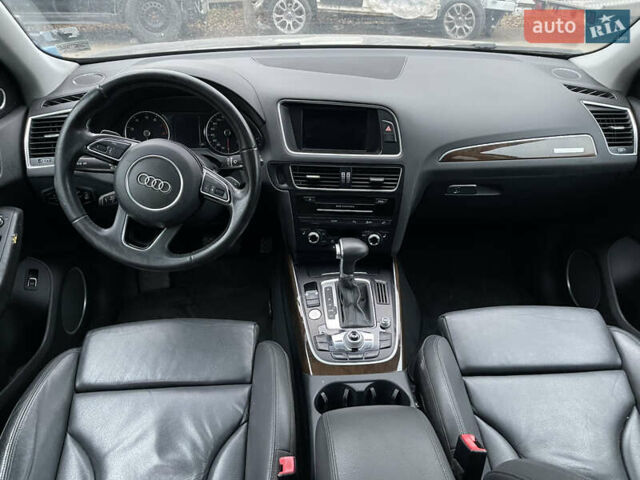 Сірий Ауді Ку 5, об'ємом двигуна 3 л та пробігом 223 тис. км за 10500 $, фото 8 на Automoto.ua