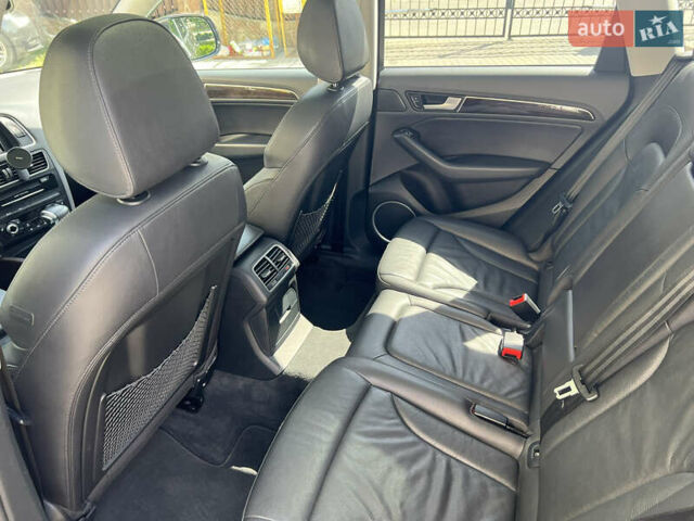 Сірий Ауді Ку 5, об'ємом двигуна 1.98 л та пробігом 202 тис. км за 16799 $, фото 19 на Automoto.ua