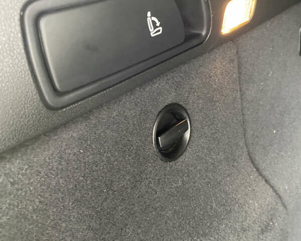 Серый Ауди Ку 5, объемом двигателя 3 л и пробегом 298 тыс. км за 16900 $, фото 26 на Automoto.ua