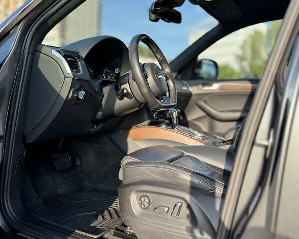 Ауди Ку 5 2013 в Киеве на Automoto.ua Серый Ауди Ку 5, объемом двигателя 2.97 л и пробегом 173 тыс. км за 21500 $, фото 21 на Automoto.ua