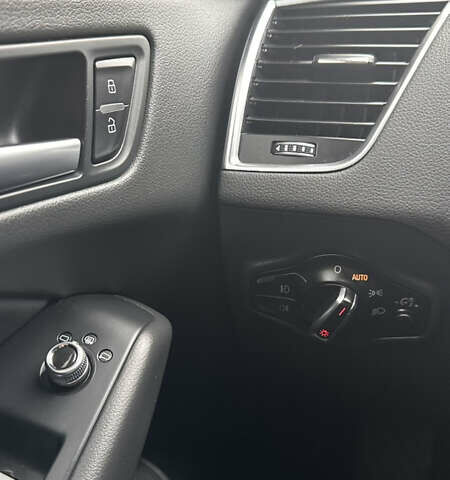 Серый Ауди Ку 5, объемом двигателя 2 л и пробегом 156 тыс. км за 13650 $, фото 24 на Automoto.ua