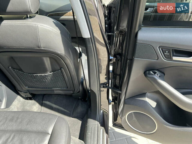 Сірий Ауді Ку 5, об'ємом двигуна 1.98 л та пробігом 202 тис. км за 16799 $, фото 23 на Automoto.ua