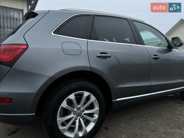 Сірий Ауді Ку 5, об'ємом двигуна 2 л та пробігом 175 тис. км за 15000 $, фото 21 на Automoto.ua