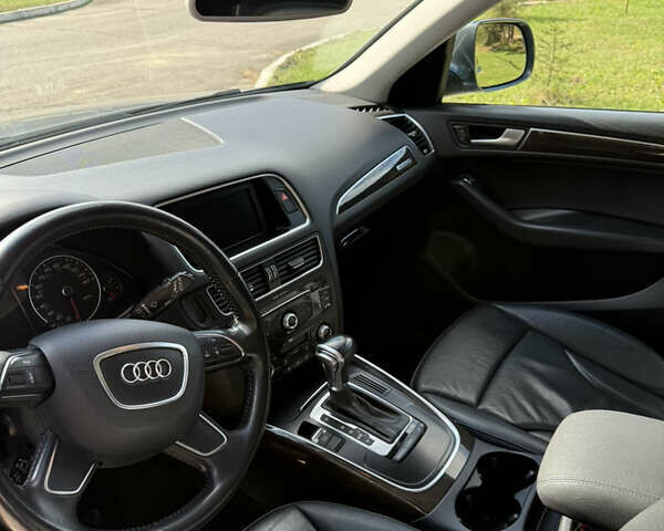 Ауди Ку 5 2013 в Ковель на Automoto.ua Серый Ауди Ку 5, объемом двигателя 2 л и пробегом 181 тыс. км за 13000 $, фото 1 на Automoto.ua