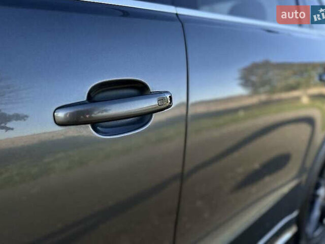 Сірий Ауді Ку 5, об'ємом двигуна 3 л та пробігом 271 тис. км за 10900 $, фото 3 на Automoto.ua