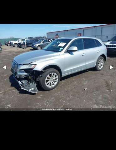 Серый Ауди Ку 5, объемом двигателя 2 л и пробегом 140 тыс. км за 12500 $, фото 47 на Automoto.ua