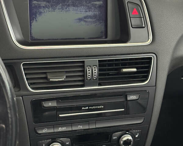 Серый Ауди Ку 5, объемом двигателя 2 л и пробегом 227 тыс. км за 12900 $, фото 32 на Automoto.ua