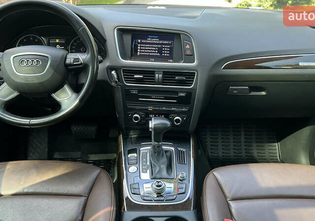 Серый Ауди Ку 5, объемом двигателя 3 л и пробегом 190 тыс. км за 17000 $, фото 37 на Automoto.ua