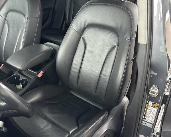 Серый Ауди Ку 5, объемом двигателя 2 л и пробегом 227 тыс. км за 12900 $, фото 18 на Automoto.ua