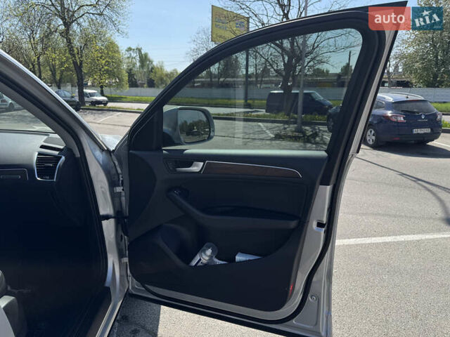 Серый Ауди Ку 5, объемом двигателя 1.98 л и пробегом 289 тыс. км за 14999 $, фото 10 на Automoto.ua