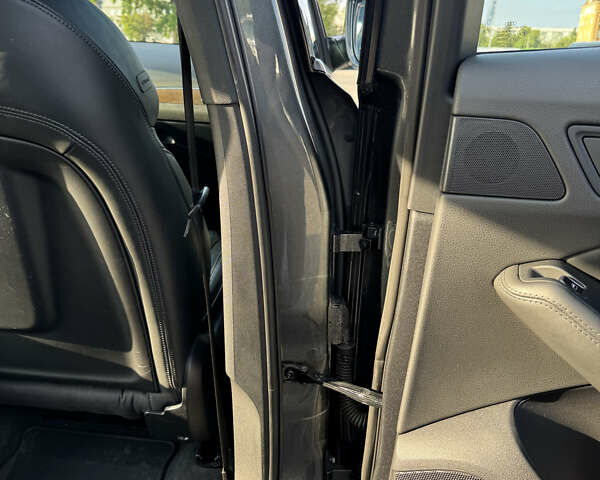 Ауди Ку 5 2013 в Киеве на Automoto.ua Серый Ауди Ку 5, объемом двигателя 2.97 л и пробегом 173 тыс. км за 21500 $, фото 16 на Automoto.ua