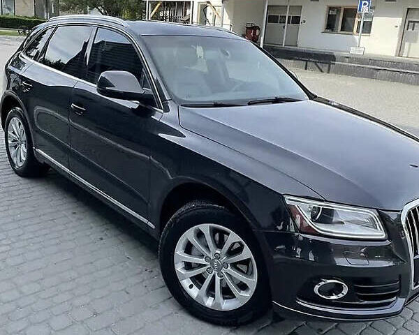 Серый Ауди Ку 5, объемом двигателя 1.98 л и пробегом 169 тыс. км за 15600 $, фото 4 на Automoto.ua