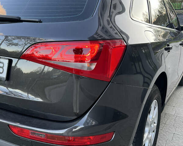 Сірий Ауді Ку 5, об'ємом двигуна 2 л та пробігом 284 тис. км за 15200 $, фото 3 на Automoto.ua