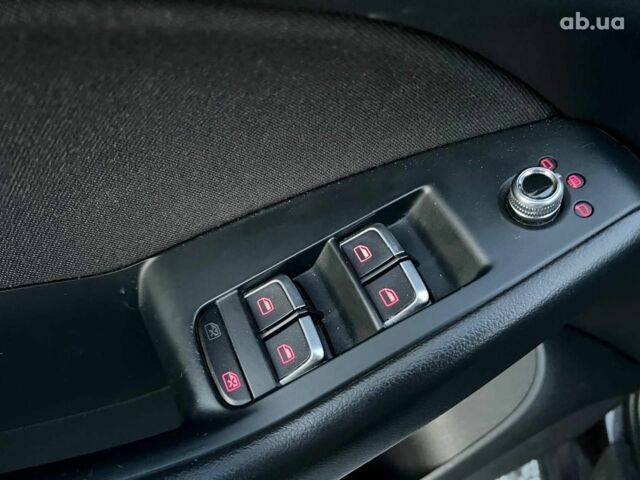 Ауди Ку 5 2013 в Львове на Automoto.ua Серый Ауди Ку 5, объемом двигателя 2 л и пробегом 283 тыс. км за 17690 $, фото 15 на Automoto.ua