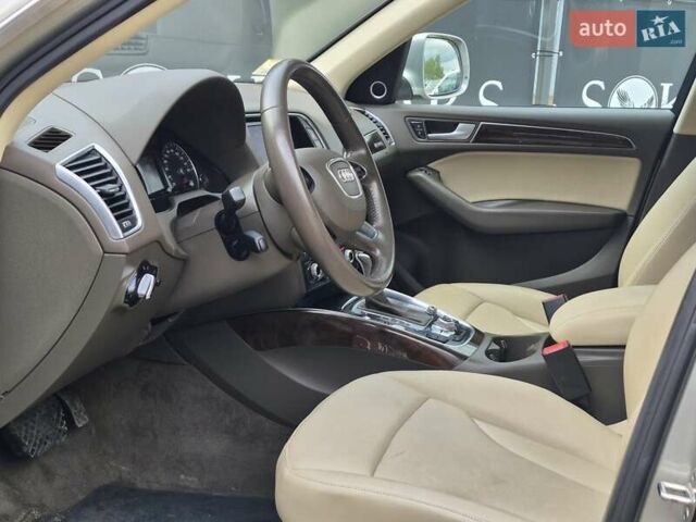 Сірий Ауді Ку 5, об'ємом двигуна 2 л та пробігом 190 тис. км за 14999 $, фото 7 на Automoto.ua