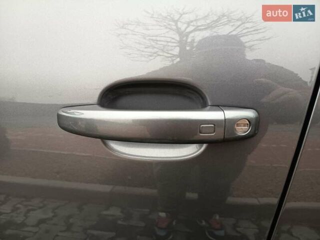 Сірий Ауді Ку 5, об'ємом двигуна 2 л та пробігом 260 тис. км за 13999 $, фото 40 на Automoto.ua