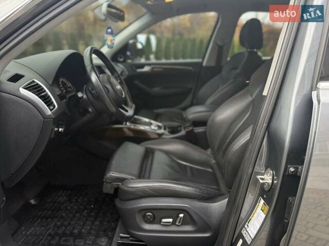 Серый Ауди Ку 5, объемом двигателя 3 л и пробегом 290 тыс. км за 13900 $, фото 14 на Automoto.ua