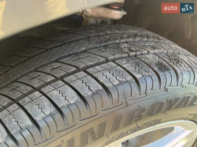 Серый Ауди Ку 5, объемом двигателя 2 л и пробегом 157 тыс. км за 14200 $, фото 27 на Automoto.ua