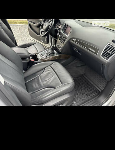 Серый Ауди Ку 5, объемом двигателя 1.98 л и пробегом 188 тыс. км за 16800 $, фото 2 на Automoto.ua