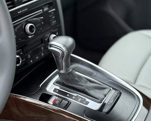 Серый Ауди Ку 5, объемом двигателя 2 л и пробегом 246 тыс. км за 11999 $, фото 33 на Automoto.ua