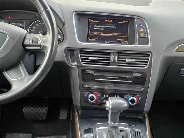 Серый Ауди Ку 5, объемом двигателя 2 л и пробегом 98 тыс. км за 7500 $, фото 7 на Automoto.ua