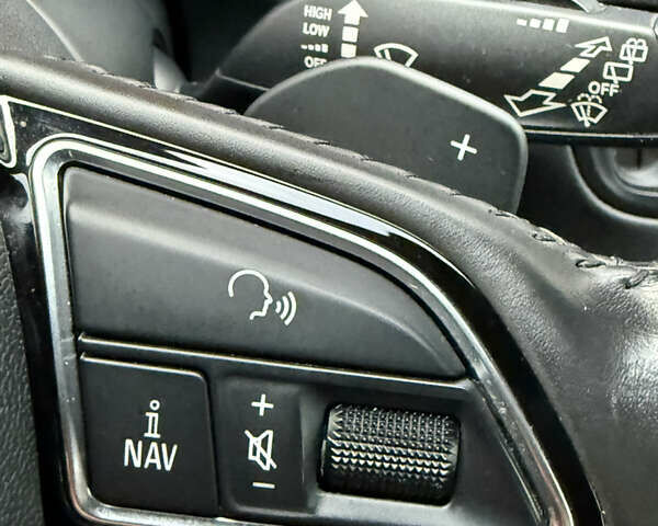 Серый Ауди Ку 5, объемом двигателя 3 л и пробегом 282 тыс. км за 12999 $, фото 23 на Automoto.ua