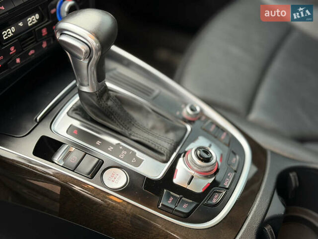 Сірий Ауді Ку 5, об'ємом двигуна 0 л та пробігом 252 тис. км за 15900 $, фото 30 на Automoto.ua