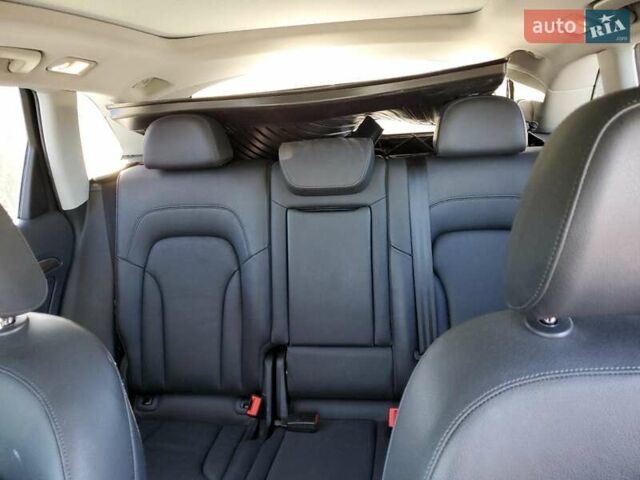 Серый Ауди Ку 5, объемом двигателя 1.98 л и пробегом 98 тыс. км за 2900 $, фото 9 на Automoto.ua