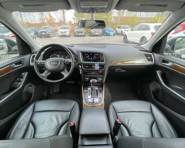 Сірий Ауді Ку 5, об'ємом двигуна 1.98 л та пробігом 193 тис. км за 13800 $, фото 24 на Automoto.ua