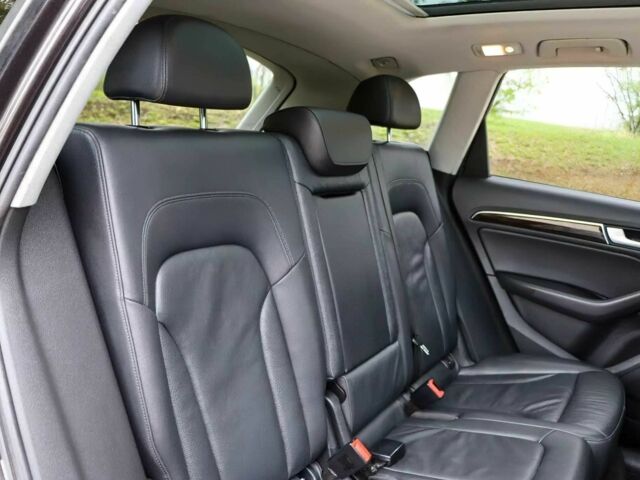 Серый Ауди Ку 5, объемом двигателя 2 л и пробегом 89 тыс. км за 9900 $, фото 13 на Automoto.ua