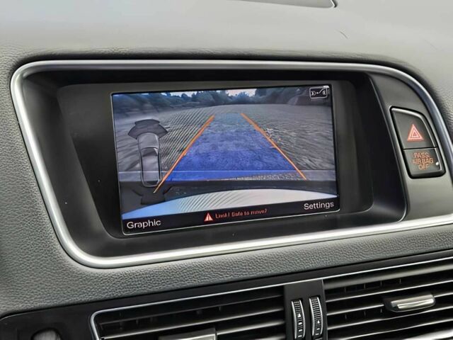 Сірий Ауді Ку 5, об'ємом двигуна 3 л та пробігом 83 тис. км за 11200 $, фото 10 на Automoto.ua